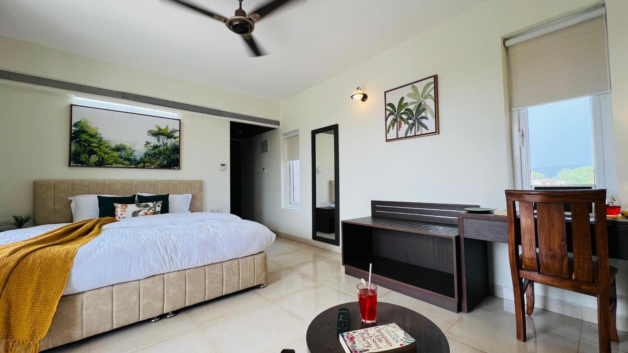 Bluo Amani Vagator - Boutique Hotel Goa Anjuna Exterior photo